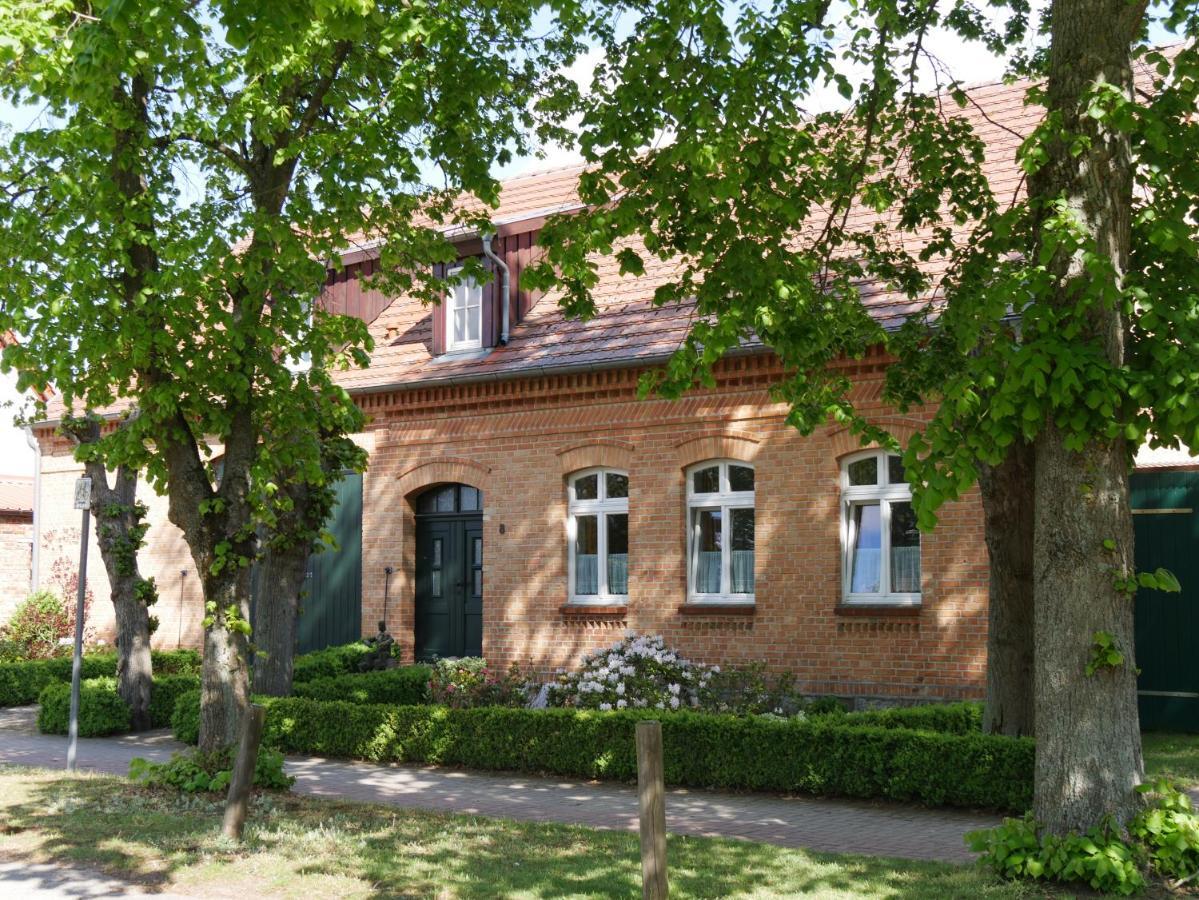 Lindenhof Wohnung 2, Erdgeschoss Vipperow Exterior foto